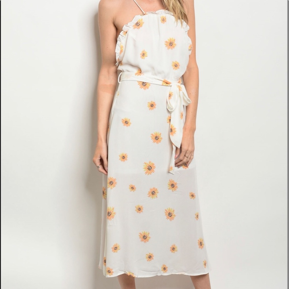 Floral Dress 🌻